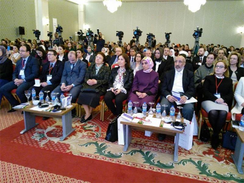 YENİLİKÇİ DÜŞÜNCE  VE GİRİŞİMCİLİK ATÖLYELERİ SEMİNERLERİ